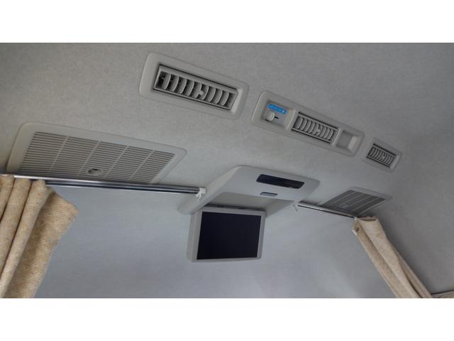 ハイエースワゴン グランドキャビン　ワンオーナー・パワースライド・リクライニング対策済・レザー調シートカバー・コーナーソナ・１６インチデイトナホイール・純正ナビ・バックカメラ・リヤフリップダウンモニター・当社オリジナルフロアーカーペット（47枚目）