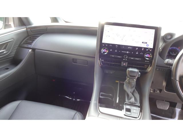 アルファード Z パワーシート・両側パワースライドドア・レザーシート・ツインムーンルーフ・パノラミックビューモニター・バックガイドラインカメラ・フリップダウンモニター・サイドオートステップ・パワーバックドア・リヤ小修復(12枚目)