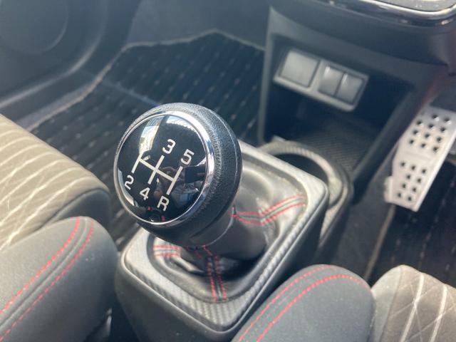 4輪駆動 5速ミッション ETC ナビ プッシュスタート スマートキー 15インチアルミホイール 4WD AWD 5速MT MT車(10枚目)