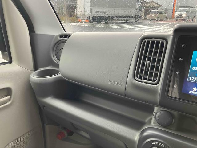 エブリイ ＰＣ　バックカメラ　両側スライドドア　クリアランスソナー　レーンアシスト　衝突被害軽減システム　ＬＥＤヘッドランプ　キーレスエントリー　アイドリングストップ　電動格納ミラー　ＣＶＴ　盗難防止システム　ＡＢＳ（10枚目）