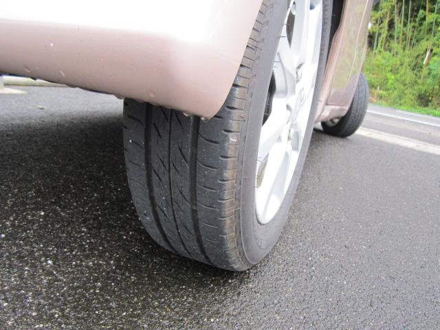 ムーヴ Ｘ　ＳＡＩＩ　純正ナビ　テレビ　Ｂｌｕｅｔｏｏｔｈ　リアカメラ　プッシュスタート　スマートキー　ＥＴＣ　アルミホイール　ブレーキサポート（12枚目）