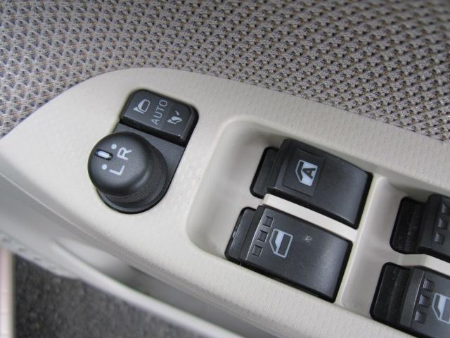 ムーヴ Ｘ　ＳＡＩＩ　純正ナビ　テレビ　Ｂｌｕｅｔｏｏｔｈ　リアカメラ　プッシュスタート　スマートキー　ＥＴＣ　アルミホイール　ブレーキサポート（17枚目）