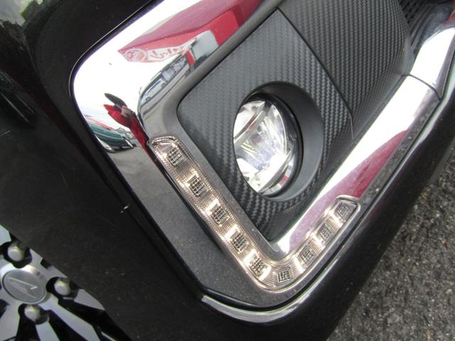 カスタムX トップエディションSAII 社外ナビ フルセグ DVD再生 曲録音 Bluetooth Bカメ LEDヘッド&LEDフォグ&オートライト 両側パワスラ ハーフレザー 純正14インチAW アイドリングストップ リアロールシェード(30枚目)