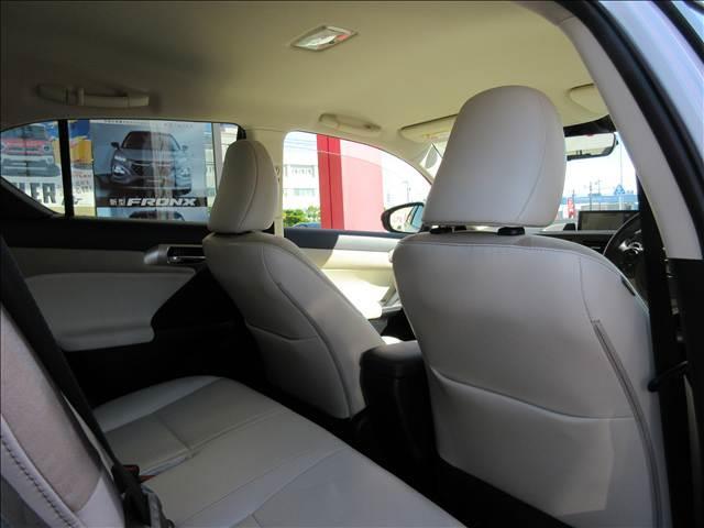 ＣＴ ＣＴ２００ｈ　“ｖｅｒｓｉｏｎ　Ｃ”　純正ナビ　フルセグＴＶ　バックカメラ　ＥＴＣ　ハーフレザーシート　ＬＥＤヘッドライト　運転席メモリー付きパワーシート　前ドラレコ　レクサスセーフティシステム（26枚目）