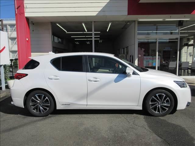 ＣＴ ＣＴ２００ｈ　“ｖｅｒｓｉｏｎ　Ｃ”　純正ナビ　フルセグＴＶ　バックカメラ　ＥＴＣ　ハーフレザーシート　ＬＥＤヘッドライト　運転席メモリー付きパワーシート　前ドラレコ　レクサスセーフティシステム（34枚目）