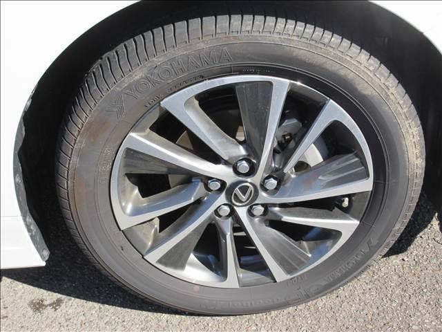 ＣＴ ＣＴ２００ｈ　“ｖｅｒｓｉｏｎ　Ｃ”　純正ナビ　フルセグＴＶ　バックカメラ　ＥＴＣ　ハーフレザーシート　ＬＥＤヘッドライト　運転席メモリー付きパワーシート　前ドラレコ　レクサスセーフティシステム（39枚目）