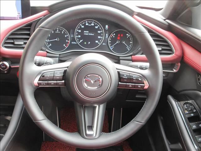 MAZDA3ファストバック 20S ツーリング バーガンディレザーパッケージ 別グレード18インチアルミホイール ETCオプション革製シフトノブ 純正ナビ フルセグTV TVキャンセラー 前後ドラレコ 全方位モニター(3枚目)