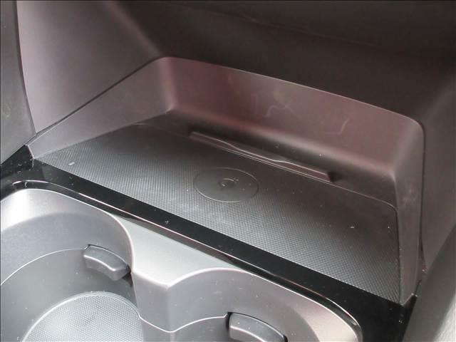 MAZDA3ファストバック 20S ツーリング バーガンディレザーパッケージ 別グレード18インチアルミホイール ETCオプション革製シフトノブ 純正ナビ フルセグTV TVキャンセラー 前後ドラレコ 全方位モニター(15枚目)