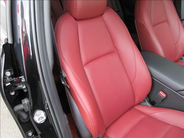 MAZDA3ファストバック 20S ツーリング バーガンディレザーパッケージ 別グレード18インチアルミホイール ETCオプション革製シフトノブ 純正ナビ フルセグTV TVキャンセラー 前後ドラレコ 全方位モニター(24枚目)