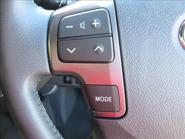 ハイエースバン ディーセル　スーパーＧＬ　ダークプライムＩＩ　純正ナビ　フルセグＴＶ　バックカメラ　ＴＲＤフロントスポイラー　Ｖｅｈｉｃｌｅ　フロアマット・虫除けネット　ホクトレーシング１６インチＡＷ　純正エンジンスターターリモコン　純正カーテンセット（4枚目）