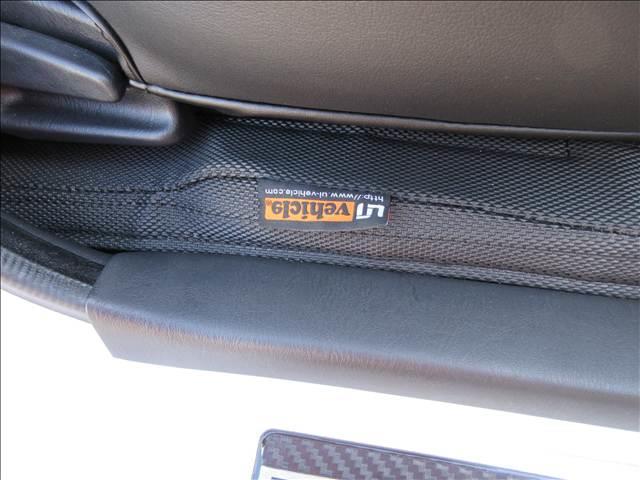 ハイエースバン ディーセル　スーパーＧＬ　ダークプライムＩＩ　純正ナビ　フルセグＴＶ　バックカメラ　ＴＲＤフロントスポイラー　Ｖｅｈｉｃｌｅ　フロアマット・虫除けネット　ホクトレーシング１６インチＡＷ　純正エンジンスターターリモコン　純正カーテンセット（28枚目）