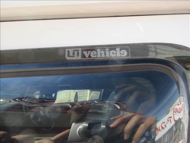 ハイエースバン ディーセル　スーパーＧＬ　ダークプライムＩＩ　純正ナビ　フルセグＴＶ　バックカメラ　ＴＲＤフロントスポイラー　Ｖｅｈｉｃｌｅ　フロアマット・虫除けネット　ホクトレーシング１６インチＡＷ　純正エンジンスターターリモコン　純正カーテンセット（32枚目）