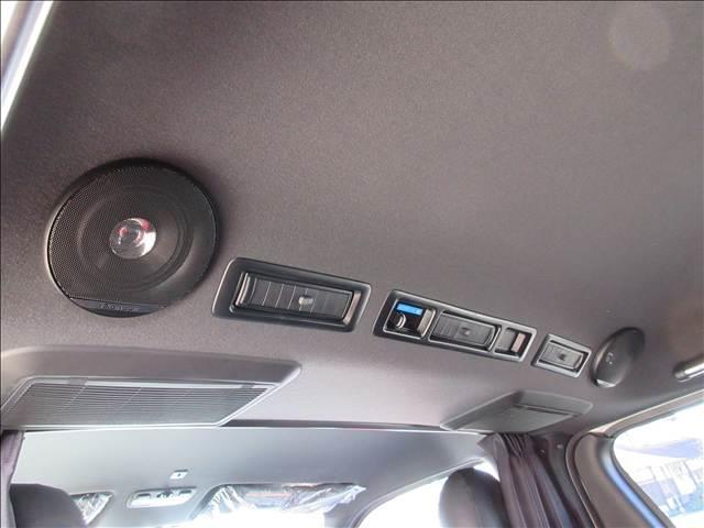 ハイエースバン ディーセル　スーパーＧＬ　ダークプライムＩＩ　純正ナビ　フルセグＴＶ　バックカメラ　ＴＲＤフロントスポイラー　Ｖｅｈｉｃｌｅ　フロアマット・虫除けネット　ホクトレーシング１６インチＡＷ　純正エンジンスターターリモコン　純正カーテンセット（44枚目）