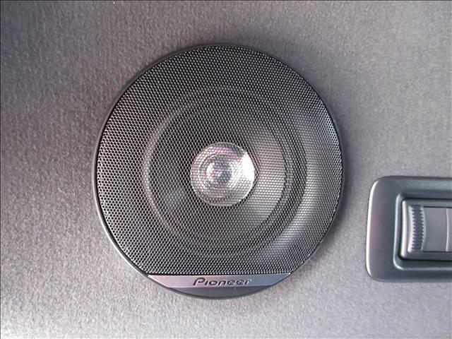 ハイエースバン ディーセル　スーパーＧＬ　ダークプライムＩＩ　純正ナビ　フルセグＴＶ　バックカメラ　ＴＲＤフロントスポイラー　Ｖｅｈｉｃｌｅ　フロアマット・虫除けネット　ホクトレーシング１６インチＡＷ　純正エンジンスターターリモコン　純正カーテンセット（45枚目）