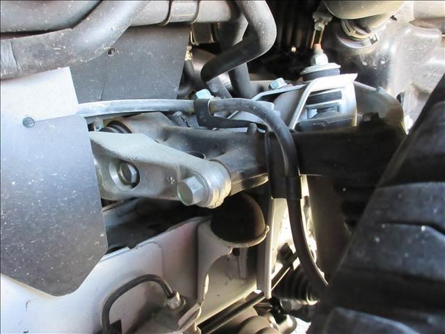 ハイエースバン ディーセル　スーパーＧＬ　ダークプライムＩＩ　純正ナビ　フルセグＴＶ　バックカメラ　ＴＲＤフロントスポイラー　Ｖｅｈｉｃｌｅ　フロアマット・虫除けネット　ホクトレーシング１６インチＡＷ　純正エンジンスターターリモコン　純正カーテンセット（77枚目）