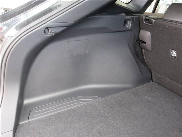 ハリアー G 純正ナビ フルセグTV バックカメラ デジタルインナーミラーハーフレザーシート パワーシート ビルトインETC トヨタセーフティセンス クルーズコントロール(39枚目)