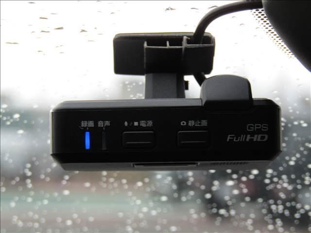 ノート Ｘ　デジタルインナーミラー　ナビ　ＥＴＣ　バックカメラ　全方位カメラ　純正ナビ　ドラレコ　フルセグＴＶ　Ｂｌｕｅｔｏｏｔｈ（10枚目）
