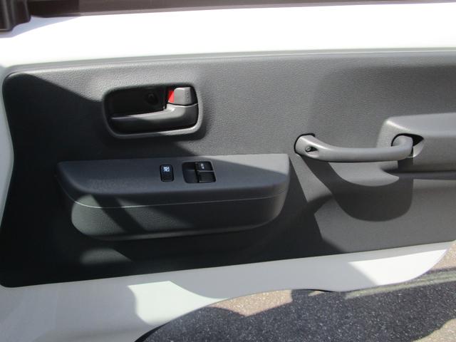 ミニキャブトラック 　４ＷＤ　４速オートマチック　ＬＥＤライト　キーレスエントリー　エアコン　アクセサリーソケット　荷台ステップ　オートライトコントロール　衝突吸収ボディ　パワーステアリング　パワーウインドー　保証付（21枚目）
