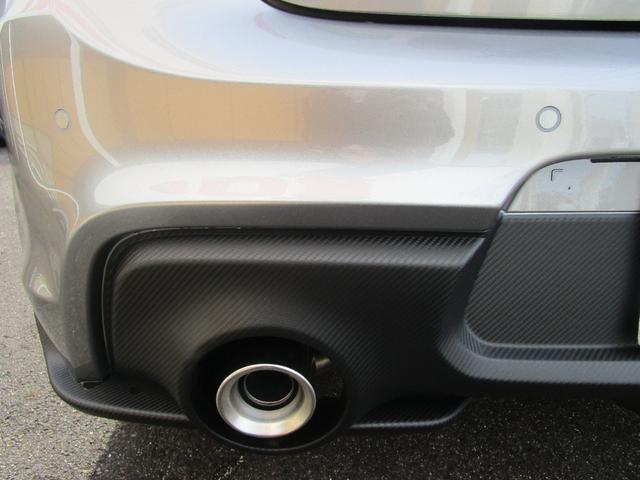 スイフトスポーツ ＺＣ３３Ｓ　ファイナルエディション　ナビ　バックカメラ　衝突被害軽減システム　ＬＥＤライト　シートヒーター　リヤパーキングセンサー　ハイビームアシスト　車線逸脱抑制機能　フルオートエアコン　パワーステアリング（11枚目）