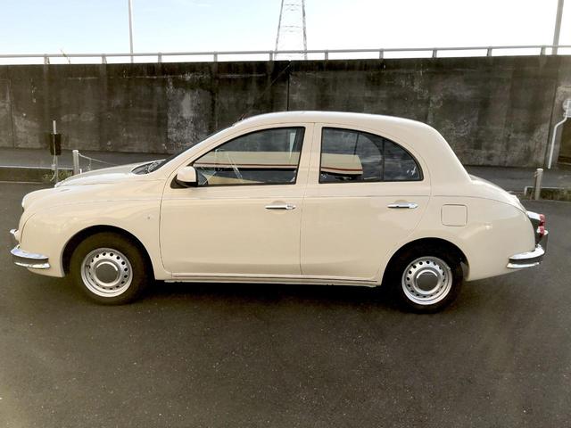 12STプレミアム エアコン パワステ ABS キーレスフロアマット 電動格納ミラー 新車(8枚目)