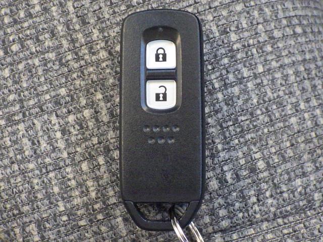Ｎ－ＢＯＸ Ｇ　純正オーディオＷＸ－１７４ＣＵ　両側スライドドア　ＬＥＤヘッドライト　ホンダセンシング（19枚目）