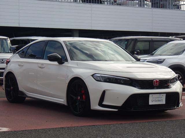 シビック タイプＲ　ホンダコネクトナビ　純正前後ドラレコ　純正アルミホイール　ＥＴＣ　ＬＥＤヘッドライト　バックカメラ　ホンダセンシング（5枚目）