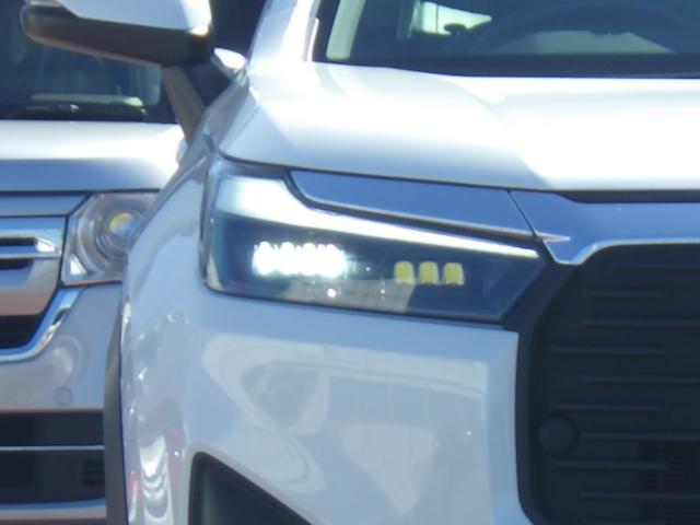 ＷＲ－Ｖ Ｚ　純正９インチナビＬＸＭ－２４２ＺＦＮｉ　ＥＴＣ　ＬＥＤヘッドライト　ホンダセンシング　コーナーセンサー　バックカメラ（11枚目）