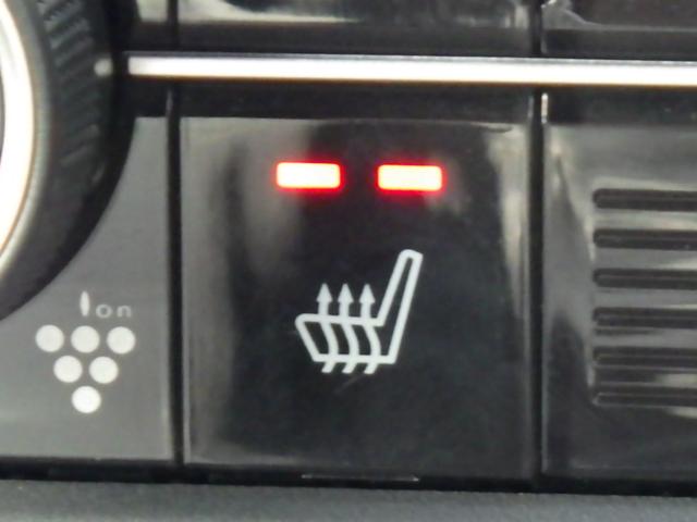 Ｎ－ＯＮＥ ＲＳ　純正８インチナビＶＸＵ－２２７ＮＢｉ　ＥＴＣ　シートヒーター　衝突軽減ブレーキ　バックモニター　ＬＥＤヘッドライト　純正アルミ（13枚目）