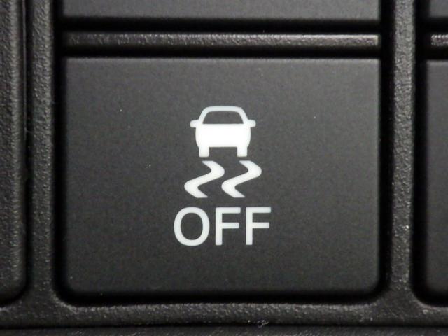 ★ＶＳＡ（横滑り防止システム）搭載★クルマの横滑りを制御し、『走る・曲がる・止まる』の全領域でクルマの安全性を確保するシステムです！その他、安全装備もバッチリです☆