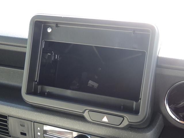 ★オーディオレス★ご希望のナビ／オーディオを取り付けすることができます！純正＆社外カタログも多数ご用意しておりますので、ご相談ください☆