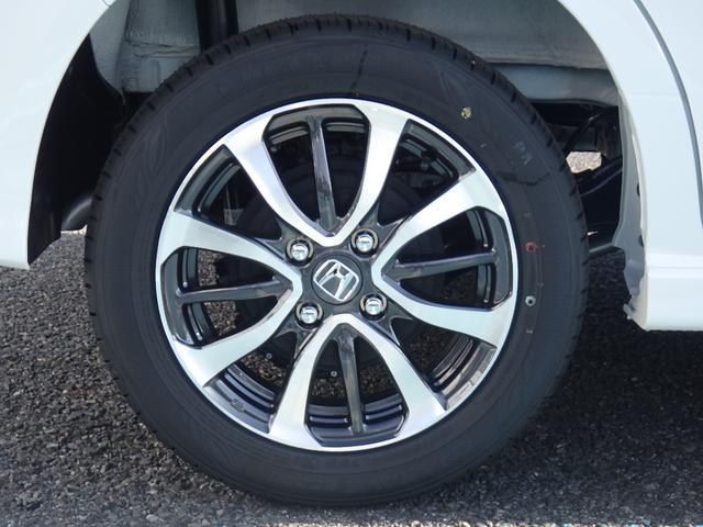 ★純正アルミホイール★視線を奪う足元が、ドライビングをさらに輝かせます♪