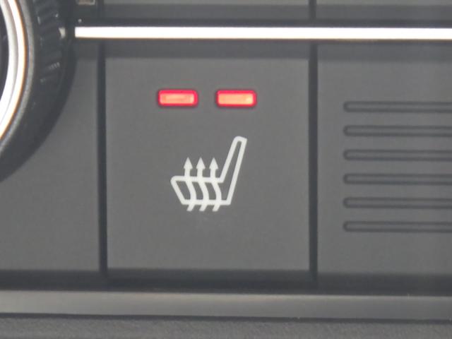 ★シートヒーター★冷えが気になる方にも嬉しいシートヒーターを装備しております（＊＾−＾＊）寒い日もカラダを暖め、快適なドライブをサポートします♪