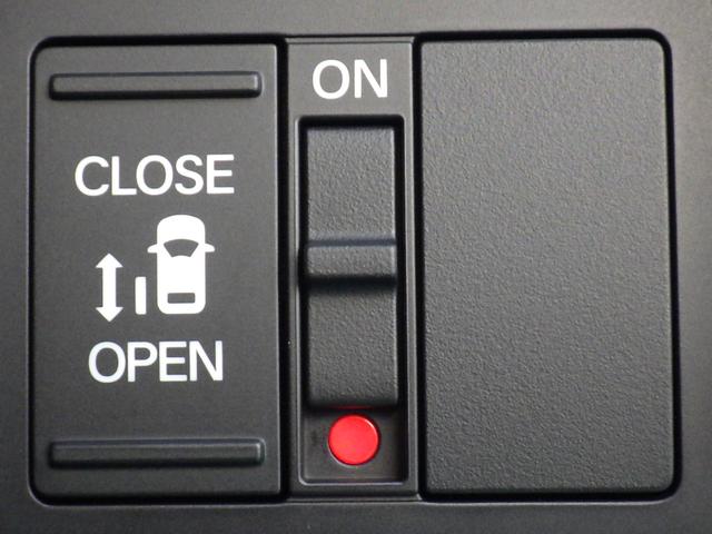 ★片側パワースライドドア★開ける・閉めるが電動でらくらくのパワースライドドアです（＊＾−＾＊）リモコンや運転席のスイッチなどでカンタンに自動開閉します♪