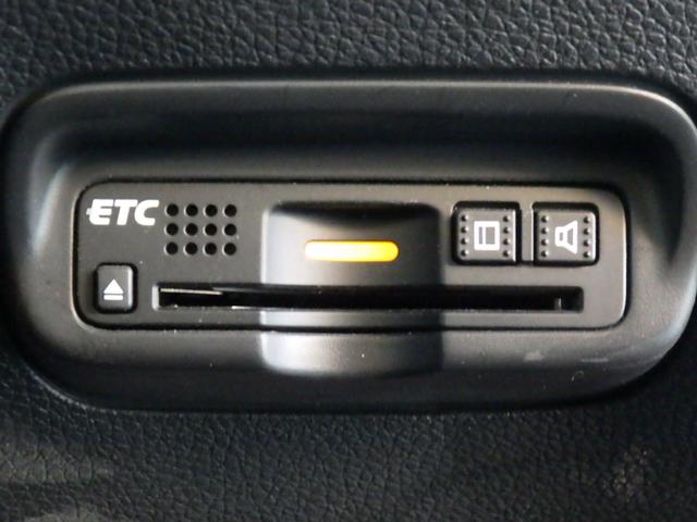 ヴェゼル ハイブリッドZ・ホンダセンシング 純正ナビVXM-175VFi ETC シートヒーター 純正アルミ LEDヘッドライト バックモニター 衝突軽減ブレーキ(12枚目)