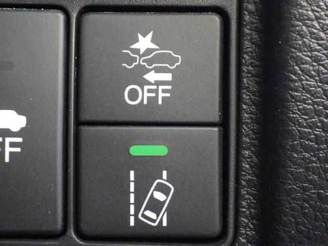 ヴェゼル ハイブリッドZ・ホンダセンシング 純正ナビVXM-175VFi ETC シートヒーター 純正アルミ LEDヘッドライト バックモニター 衝突軽減ブレーキ(16枚目)