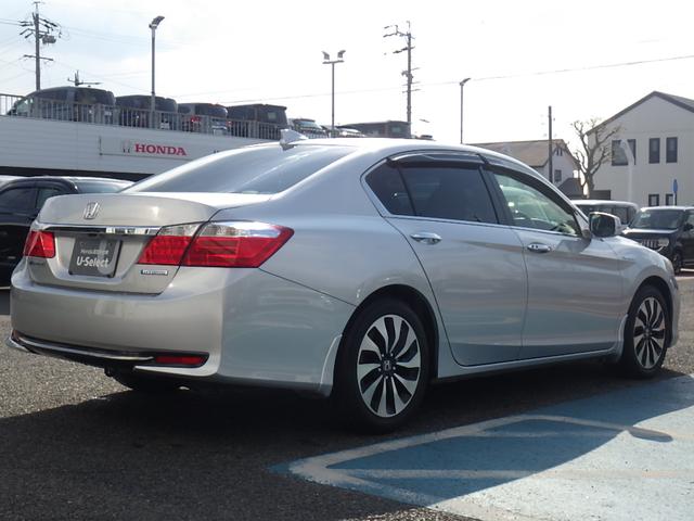 アコードハイブリッド ＥＸ　純正ナビ　ＥＴＣ　バックモニター　衝突軽減ブレーキ　純正アルミホイール（7枚目）