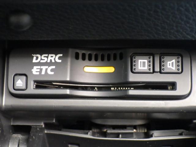 アコードハイブリッド ＥＸ　純正ナビ　ＥＴＣ　バックモニター　衝突軽減ブレーキ　純正アルミホイール（12枚目）