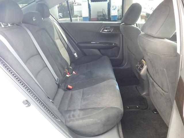 アコードハイブリッド ＥＸ　純正ナビ　ＥＴＣ　バックモニター　衝突軽減ブレーキ　純正アルミホイール（23枚目）