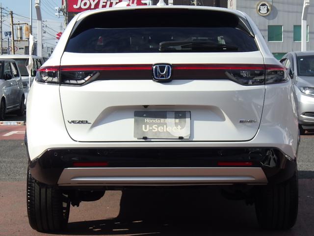 ヴェゼル ｅ：ＨＥＶＺ　ホンダコネクトナビ　ＥＴＣ　前後純正ドラレコ　シートヒーター　マルチビューカメラ　衝突軽減ブレーキ　バックモニター　パワーテールゲート（8枚目）