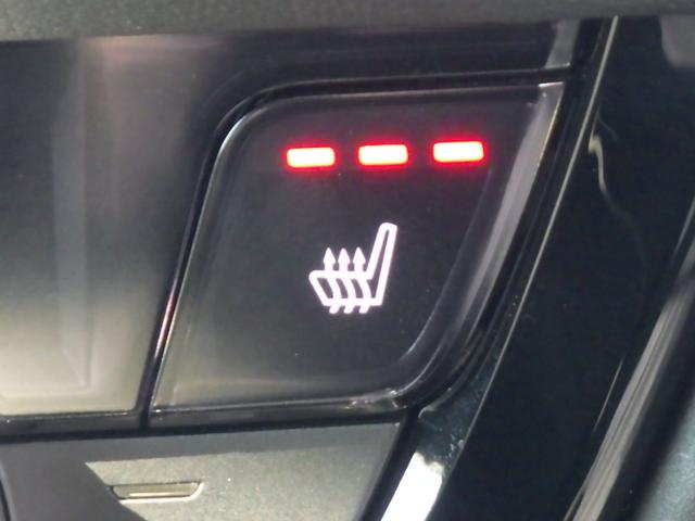 ヴェゼル ｅ：ＨＥＶＺ　ホンダコネクトナビ　ＥＴＣ　前後純正ドラレコ　シートヒーター　マルチビューカメラ　衝突軽減ブレーキ　バックモニター　パワーテールゲート（14枚目）