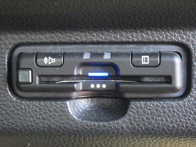 Ｎ－ＷＧＮカスタム Ｌ　純正ナビＶＸＭ－２３４ＶＦｉ　ＥＴＣ　前社外ドラレコ　シートヒーター　衝突軽減ブレーキ　ＬＥＤヘッドライト　バックモニター　Ｂｌｕｅｔｏｏｔｈ接続可（12枚目）