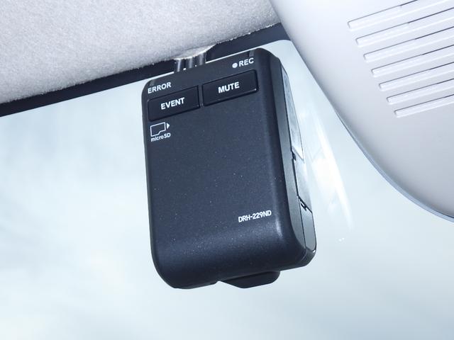 Ｎ－ＢＯＸ ファッションスタイル　純正９インチナビＬＸＵ－２４２ＮＢｉ　純正３カメラドラレコ　ＥＴＣ　シートヒーター　衝突軽減ブレーキ　両側電動スライドドア　バックモニター（13枚目）