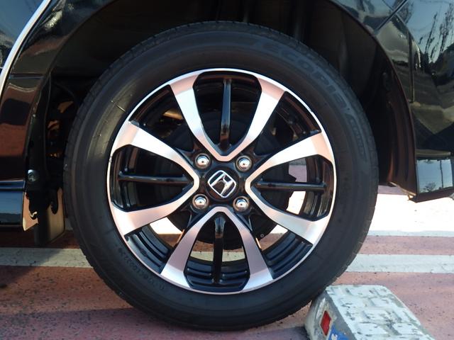 Ｎ－ＢＯＸカスタム Ｌスタイル＋ブラック　いまコレ＋新品フロアマット　純正９インチナビＬＸＵ－２３７ＮＢｉ　ＥＴＣ　純正３カメラドラレコ　シートヒーター　両側電動スライドドア　ＬＥＤヘッドライト　衝突軽減ブレーキ　Ｂｌｕｅｔｏｏｔｈ接続可（17枚目）