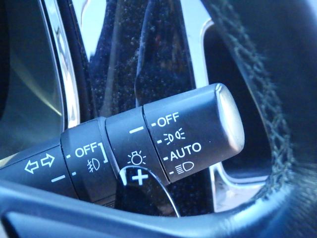 シャトル ハイブリッドＺホンダセンシング　純正８インチナビＶＸＭ－２０７ＶＦＥｉ　前後純正ドラレコ　純正アルミ　ＥＴＣ　シートヒーター　バックモニター　ＬＥＤヘッドライト　衝突軽減ブレーキ（20枚目）