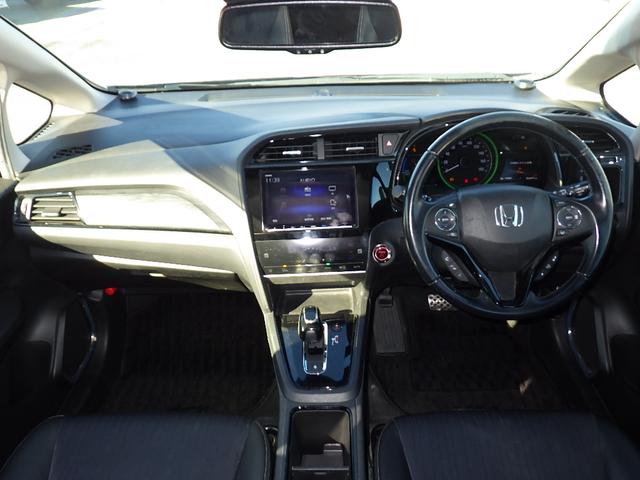 シャトル ハイブリッドＺホンダセンシング　純正８インチナビＶＸＭ－２０７ＶＦＥｉ　前後純正ドラレコ　純正アルミ　ＥＴＣ　シートヒーター　バックモニター　ＬＥＤヘッドライト　衝突軽減ブレーキ（24枚目）