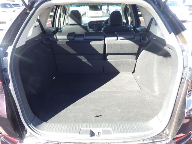 シャトル ハイブリッドＺホンダセンシング　純正８インチナビＶＸＭ－２０７ＶＦＥｉ　前後純正ドラレコ　純正アルミ　ＥＴＣ　シートヒーター　バックモニター　ＬＥＤヘッドライト　衝突軽減ブレーキ（28枚目）