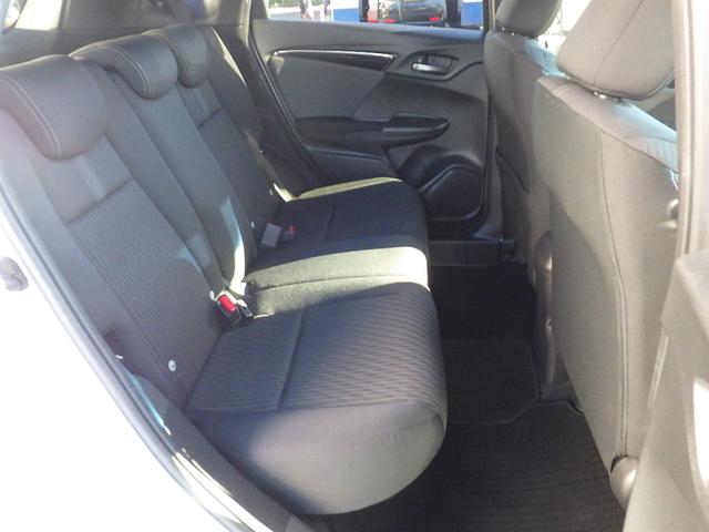 フィットハイブリッド Sホンダセンシング 純正8インチナビVXM-197VFEi ETC 純正アルミ バックモニター 衝突軽減ブレーキ LEDヘッドライト(22枚目)