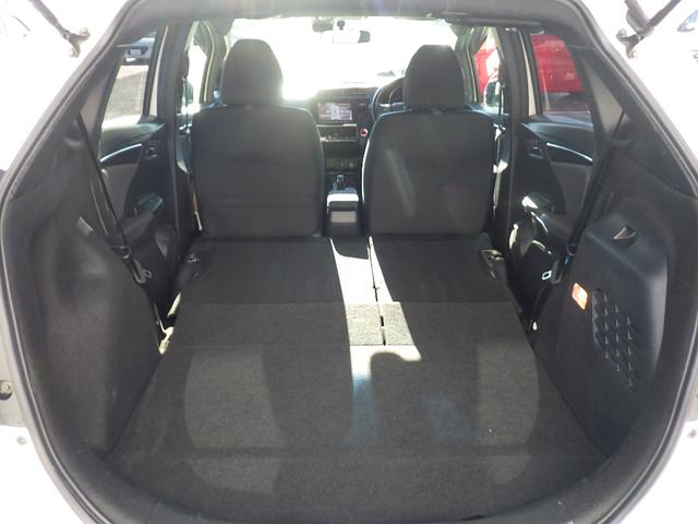 フィットハイブリッド Sホンダセンシング 純正8インチナビVXM-197VFEi ETC 純正アルミ バックモニター 衝突軽減ブレーキ LEDヘッドライト(25枚目)