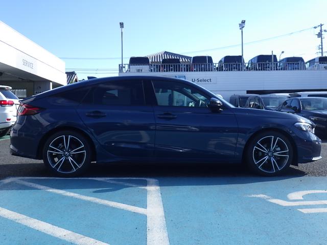 シビック ｅ：ＨＥＶＥＸ　ホンダコネクトナビ　ＥＴＣ　シートヒーター　パワーシート　ＬＥＤヘッドライト　衝突軽減ブレーキ　バックモニター（6枚目）