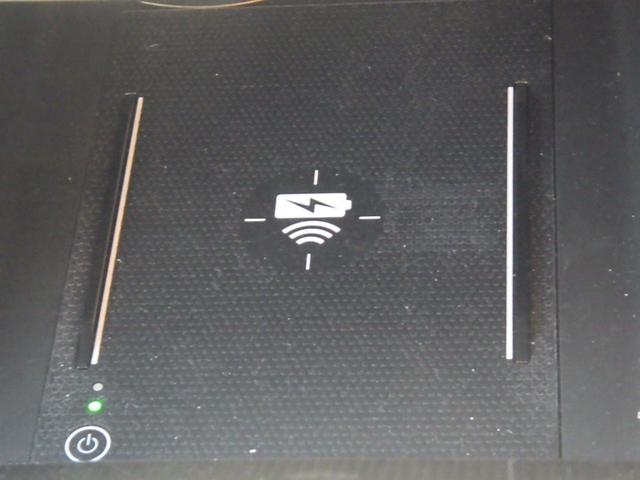 シビック ｅ：ＨＥＶＥＸ　ホンダコネクトナビ　ＥＴＣ　シートヒーター　パワーシート　ＬＥＤヘッドライト　衝突軽減ブレーキ　バックモニター（19枚目）